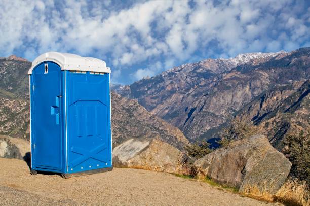 Portable Toilet Options We Offer in Tuttle, OK