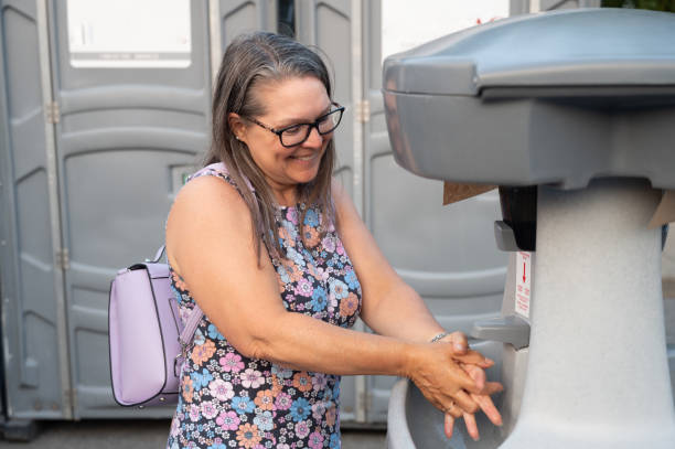 Best Luxury portable toilet rental  in Tuttle, OK